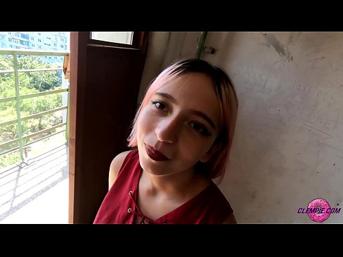 ❤️ Studentessa sensuale succhia uno sconosciuto nell'Outback - Sborra sulla sua faccia Video di sesso al it.np64.ru